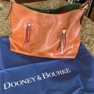 Dooney & Bourke Leather shoulder bag
